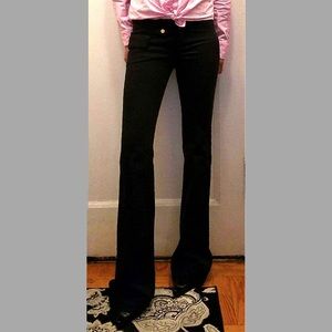 Balenciaga. Pants in black size 40 simply stunning. Fits like a size 2.